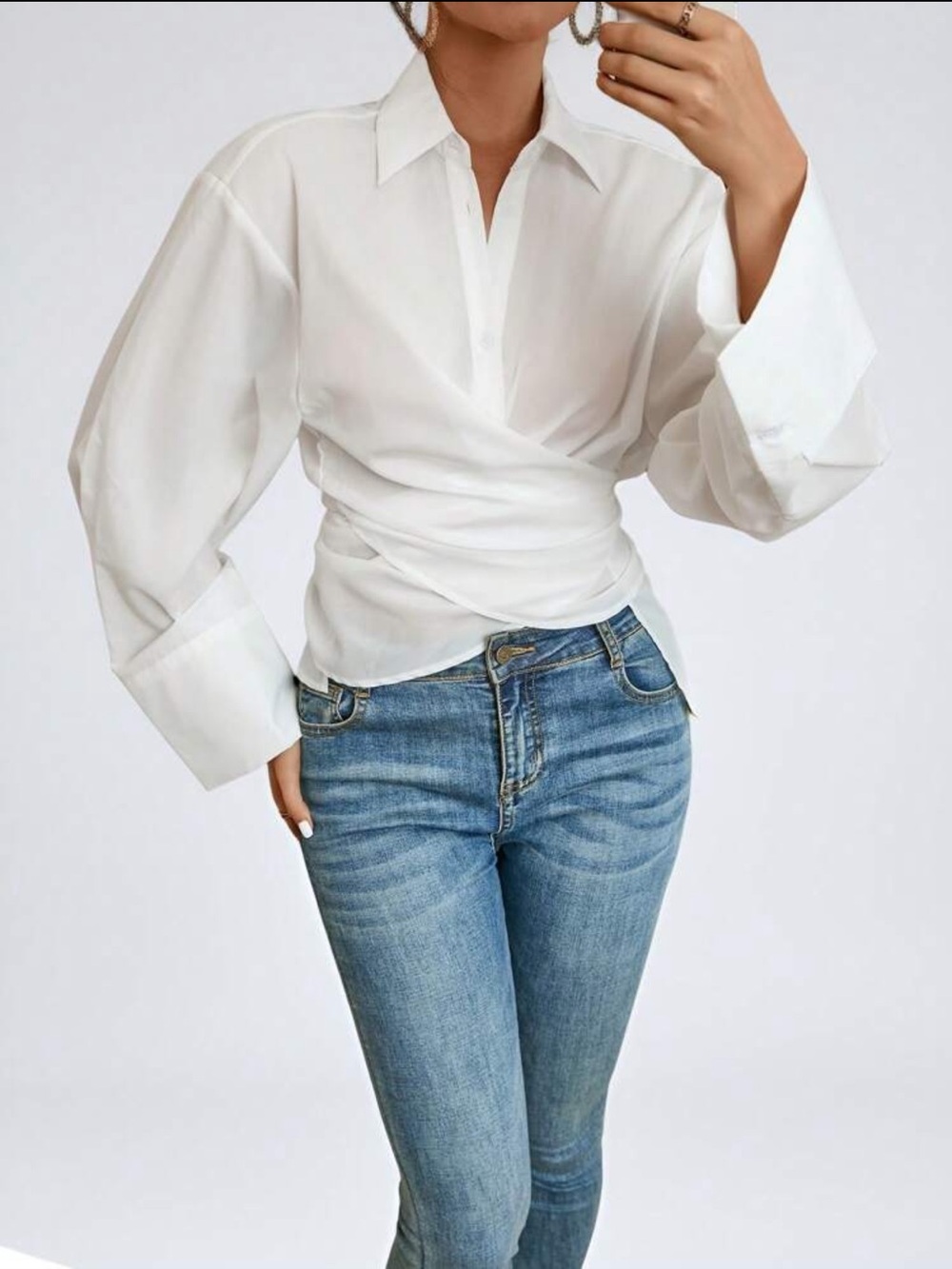 3/$45 Women's white wrap knot back shirt